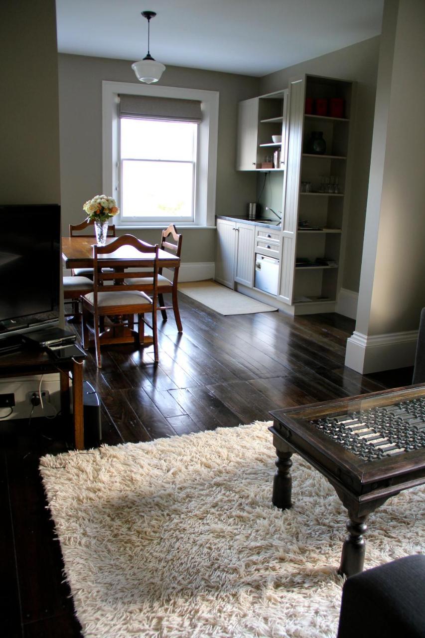 Old Bishop'S Quarters Heritage, Modern & Unique Accommodation ホバート エクステリア 写真